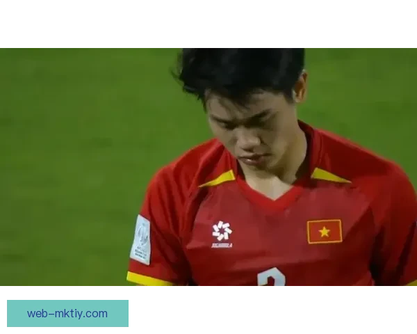 阮庭北染红飞踹主帅傻眼成罪人