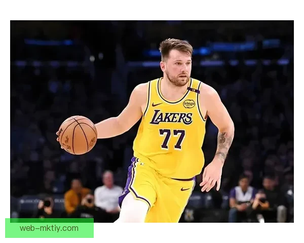 东契奇狂砍五十准三双湖人第三 东契奇狂砍五十准三双湖人第三